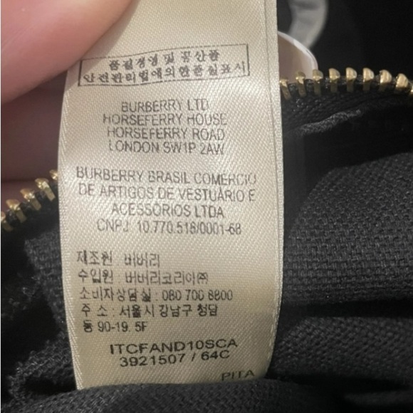 Burberry Gray and Tan Checkered Women's Bag - Picture 2 of 12